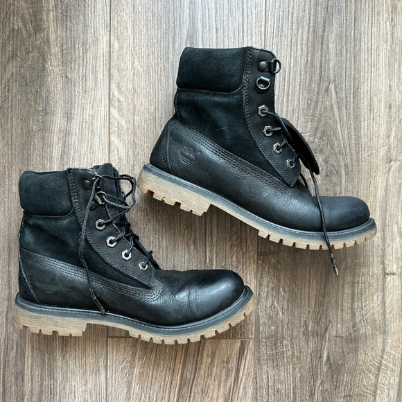 Timberland Shoes - Timberland Black Leather Ankles Boots | 7